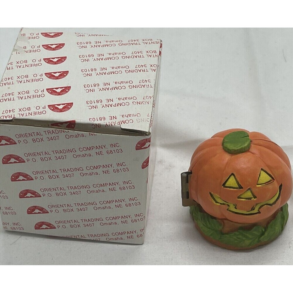 Vintage Oriental Trading Halloween Jack O Latern Ceramic Decoration 2” RARE